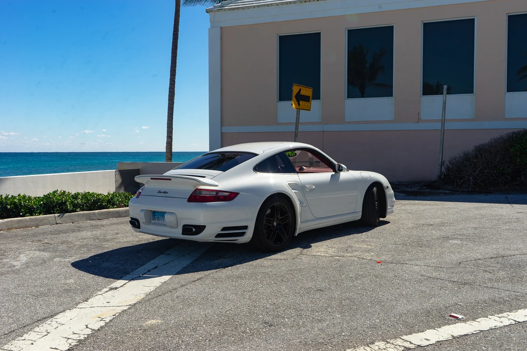 2008 Porsche 997 Turbo - Image 11 of 31