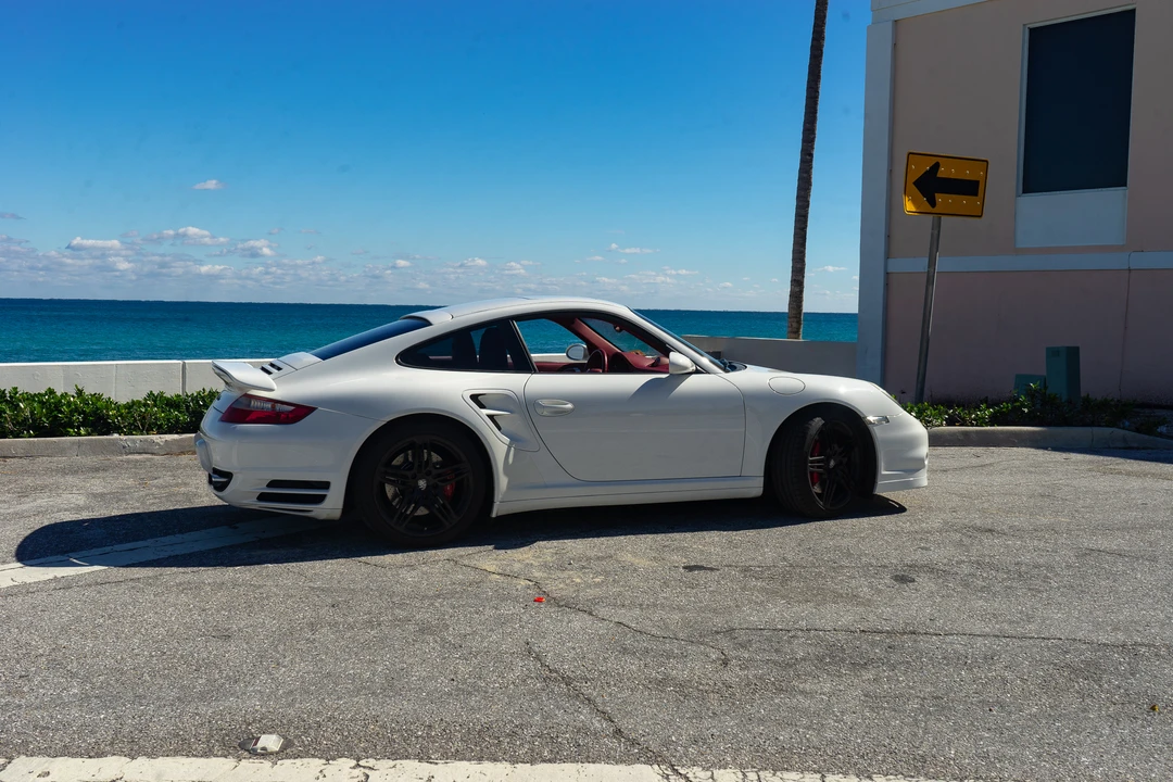 2008 Porsche 997 Turbo - Image 12 of 31