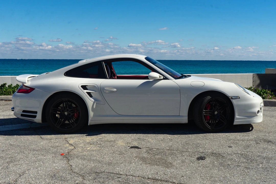 2008 Porsche 997 Turbo - Image 13 of 31