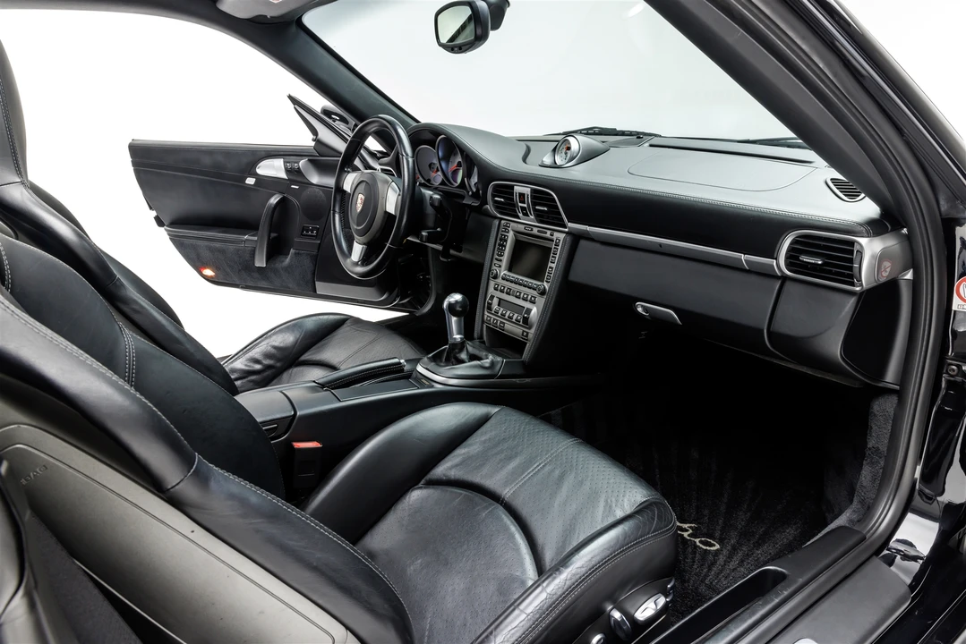 2008 Porsche 997 Turbo - Image 30 of 31