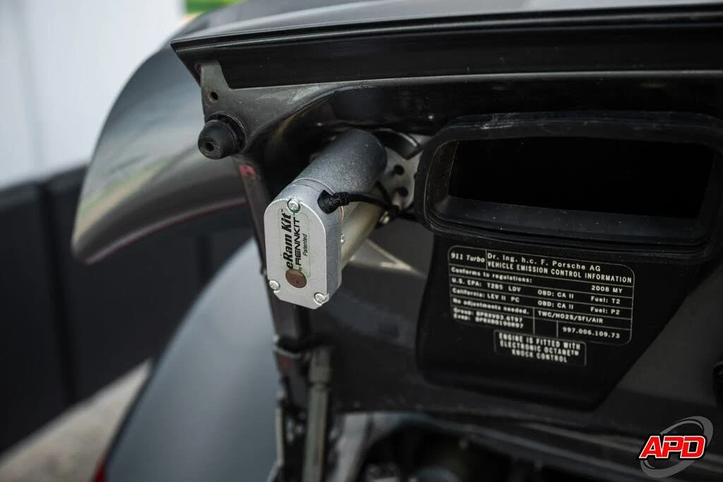 2008 Porsche 997 Turbo - Image 30 of 31