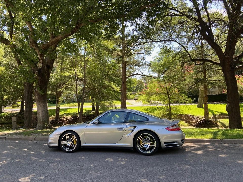 2008 Porsche 997 Turbo - Image 10 of 31