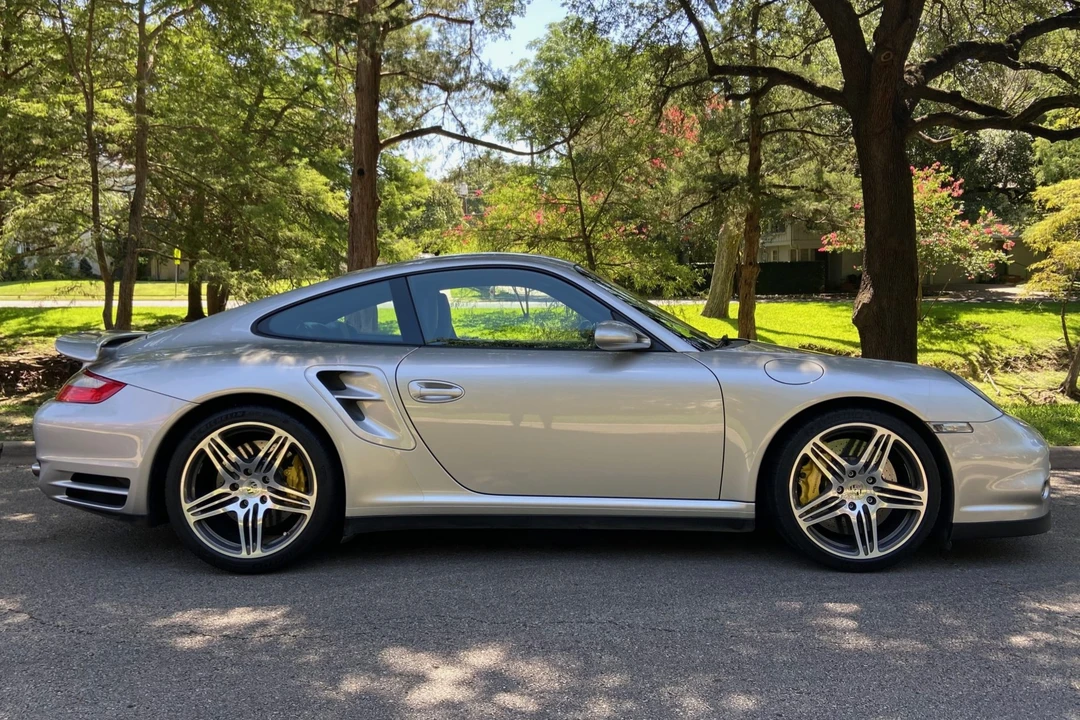 2008 Porsche 997 Turbo - Image 24 of 31
