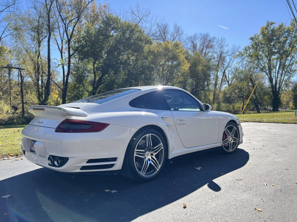 2008 Porsche 997 Turbo - Image 28 of 31