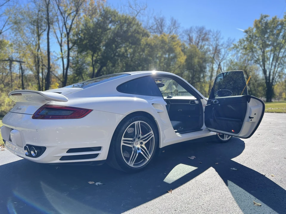 2008 Porsche 997 Turbo - Image 27 of 31