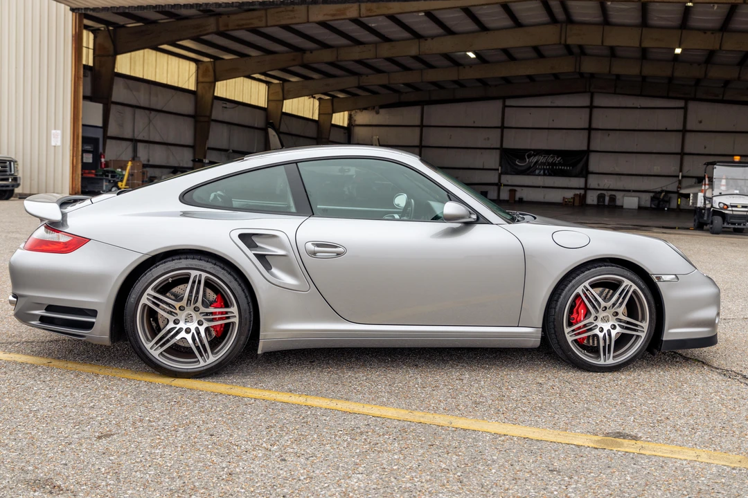 2008 Porsche 997 Turbo - Image 9 of 31