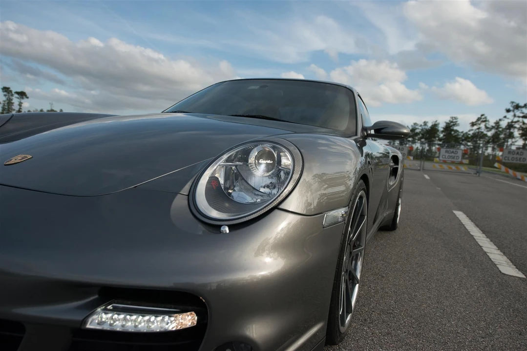 2008 Porsche 997 Turbo - Image 30 of 31