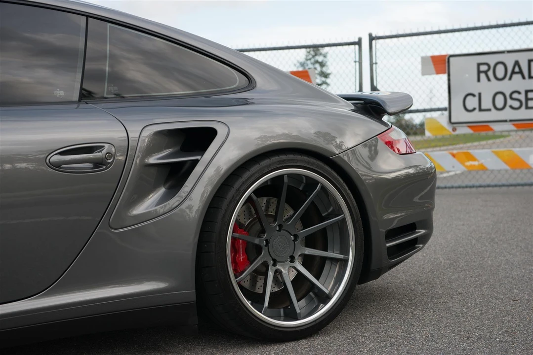 2008 Porsche 997 Turbo - Image 16 of 31