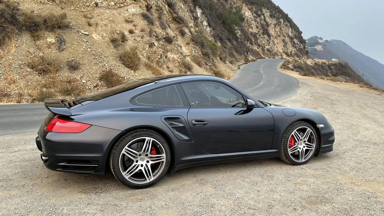 2008 Porsche 997 Turbo - Image 25 of 31