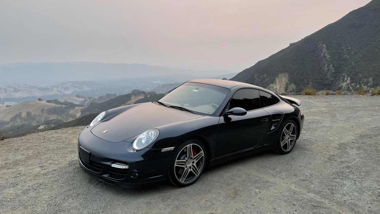 2008 Porsche 997 Turbo - Image 11 of 31