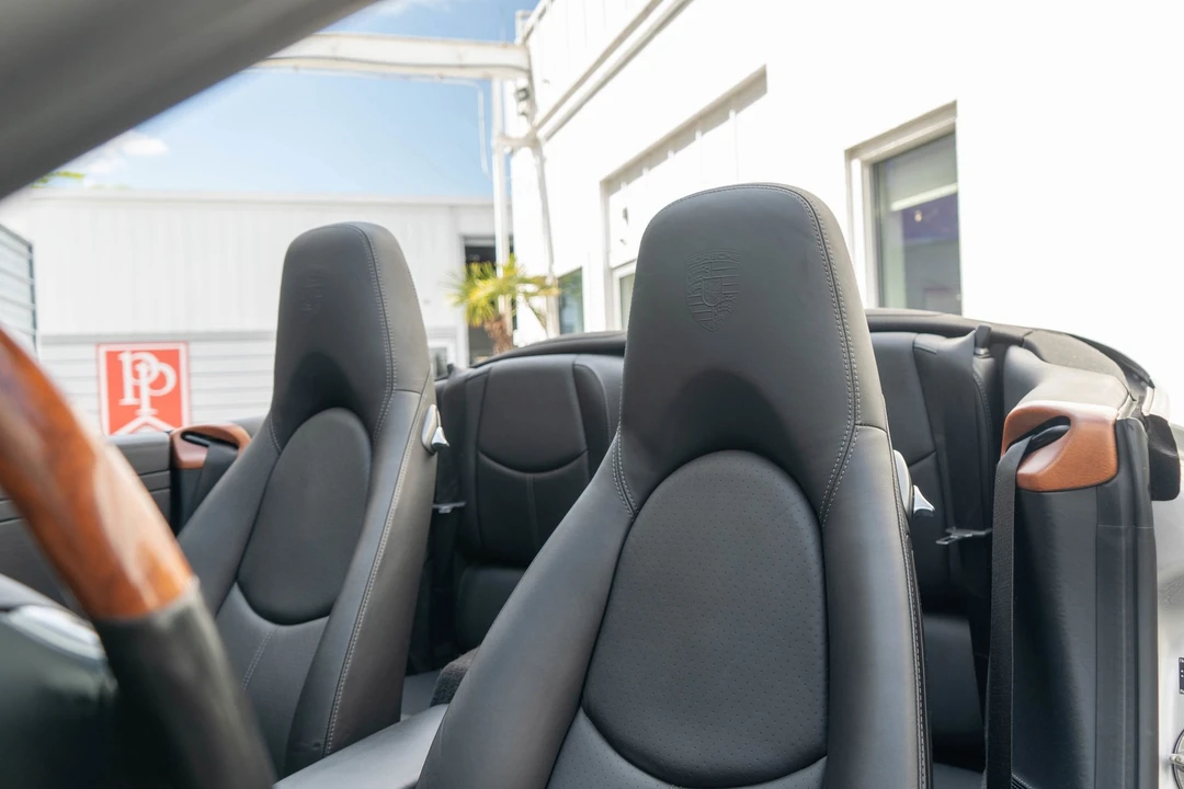 2008 Porsche - Image 10 of 31