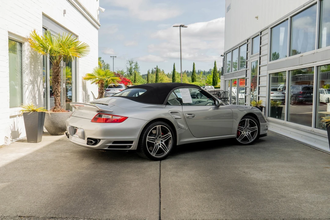 2008 Porsche - Image 7 of 31