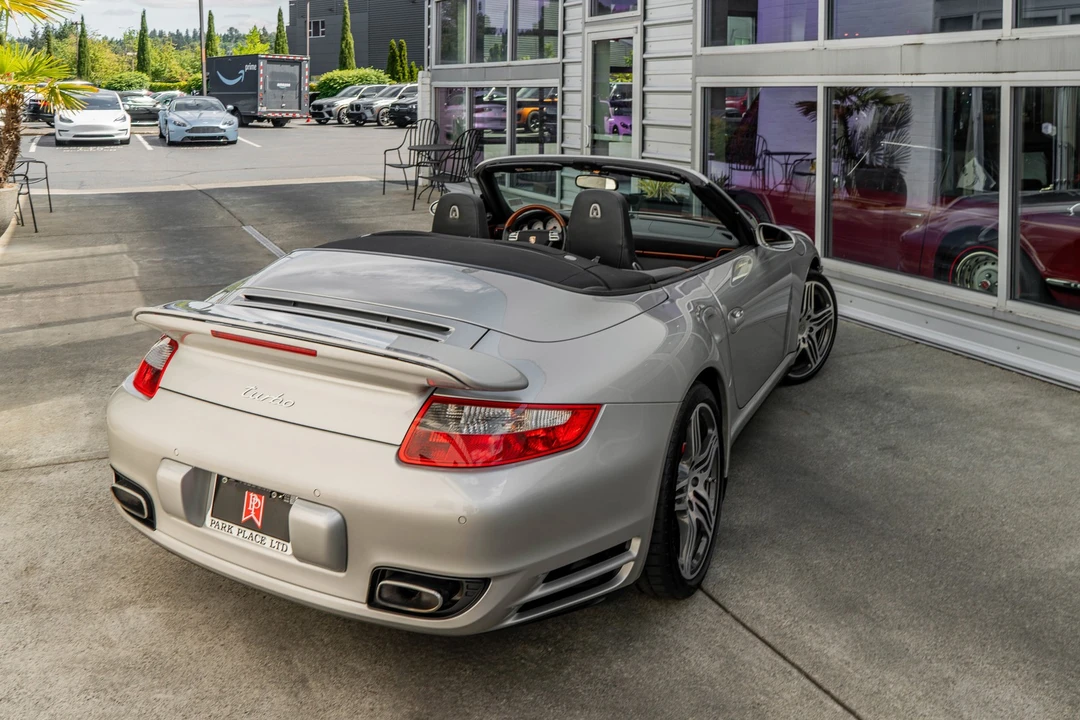 2008 Porsche 911 - Image 5 of 31