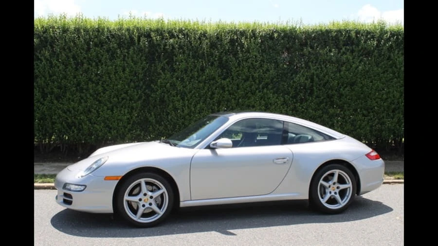 2008 Porsche 911 - Image 11 of 12