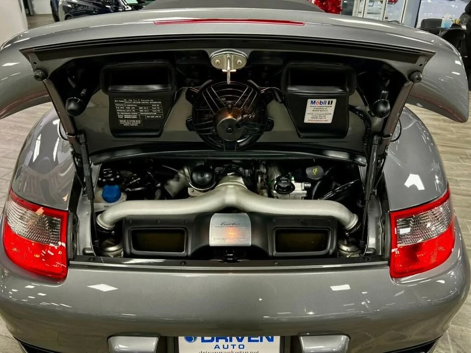 2008 Porsche 911 - Image 13 of 20