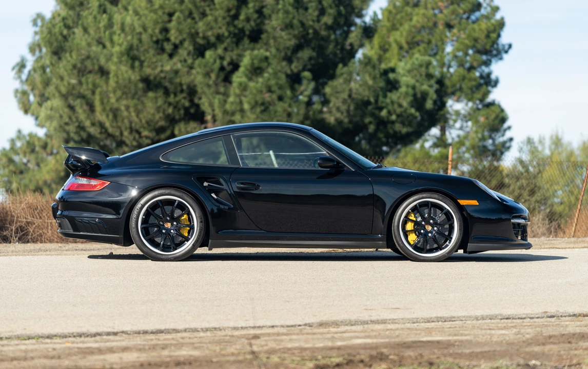 2008 Porsche 997 GT2 - Image 2 of 31