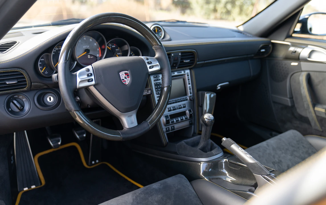 2008 Porsche 997 GT2 - Image 26 of 31