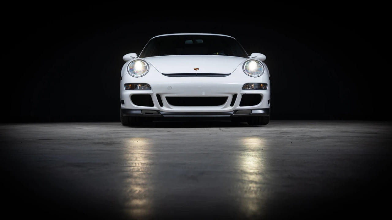 2008 Porsche 997 GT3 RS - Image 2 of 15
