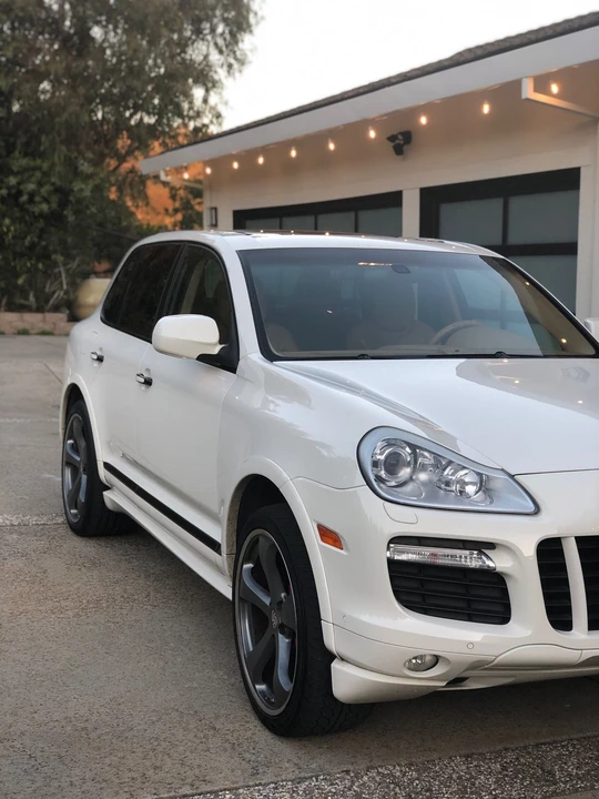 2008 Porsche 955/957 Cayenne GTS - Image 2 of 8