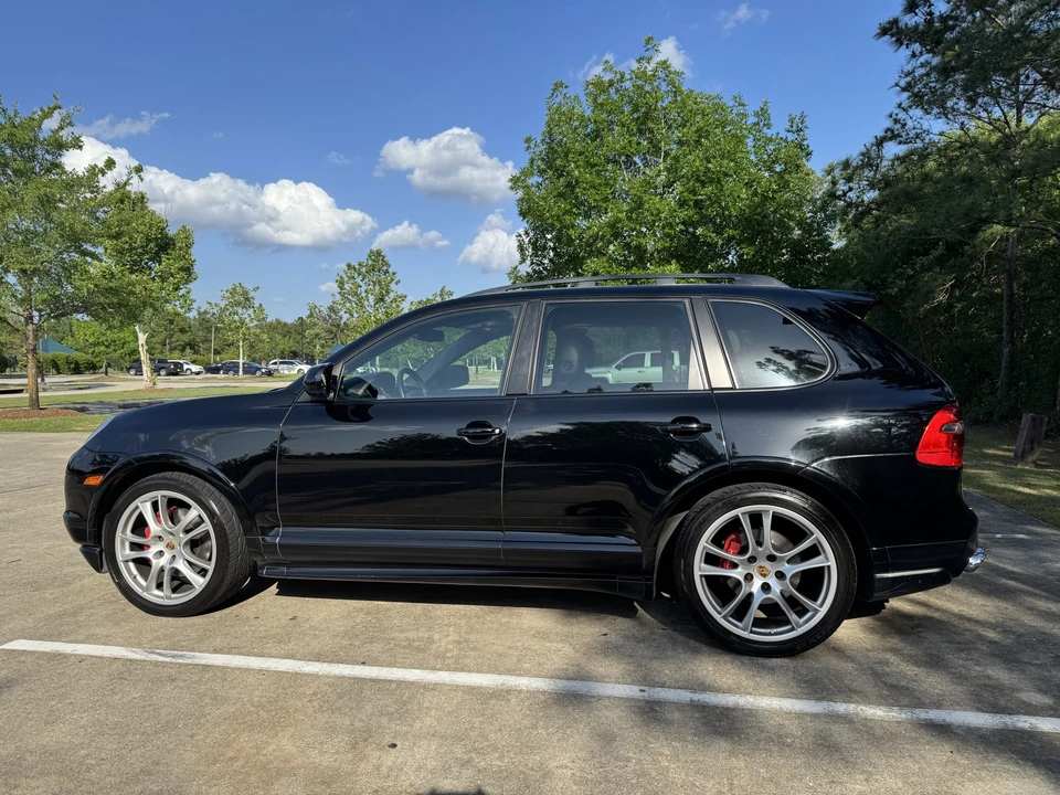 2008 Porsche 955/957 Cayenne GTS - Image 8 of 31