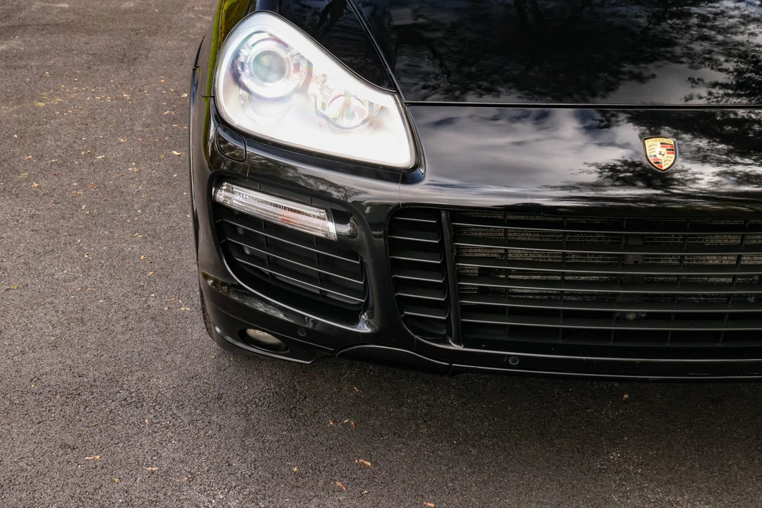 2008 Porsche 955/957 Cayenne GTS - Image 17 of 31