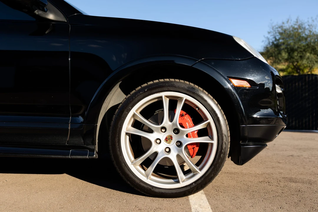 2008 Porsche 955/957 Cayenne GTS - Image 13 of 31