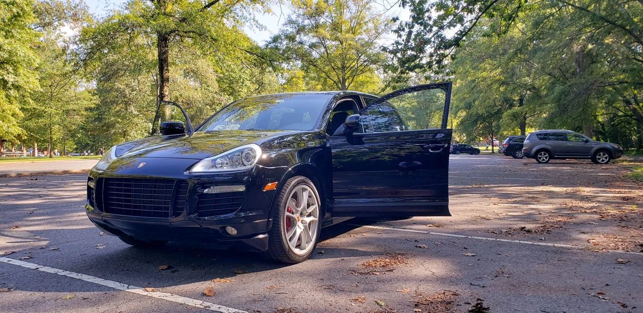 2008 Porsche 955/957 Cayenne GTS - Image 3 of 31