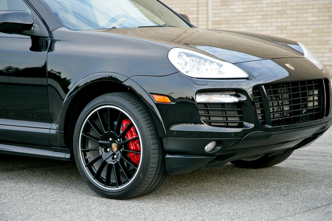 2008 Porsche 955/957 Cayenne GTS - Image 11 of 31