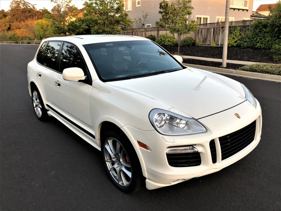 2008 Porsche 955/957 Cayenne GTS - Image 11 of 31
