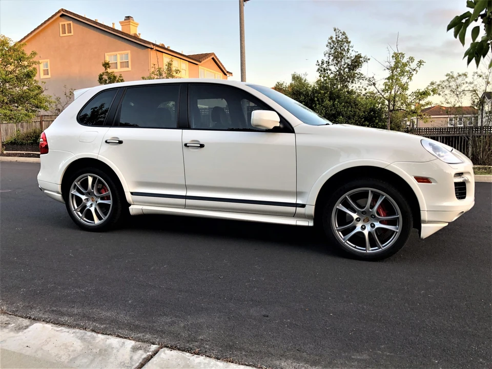 2008 Porsche 955/957 Cayenne GTS - Image 12 of 31