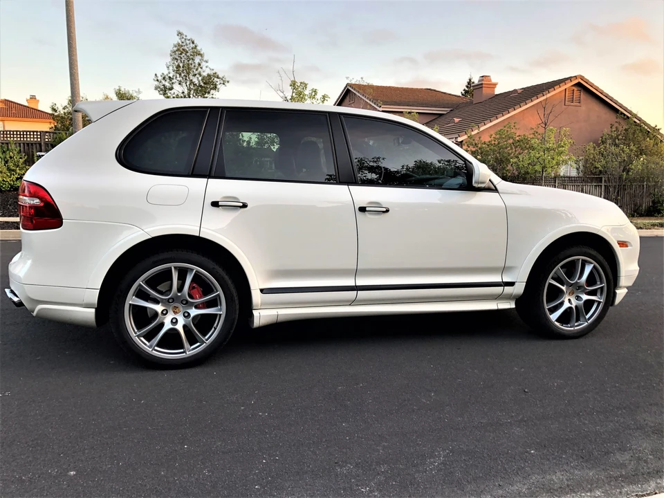 2008 Porsche 955/957 Cayenne GTS - Image 16 of 31