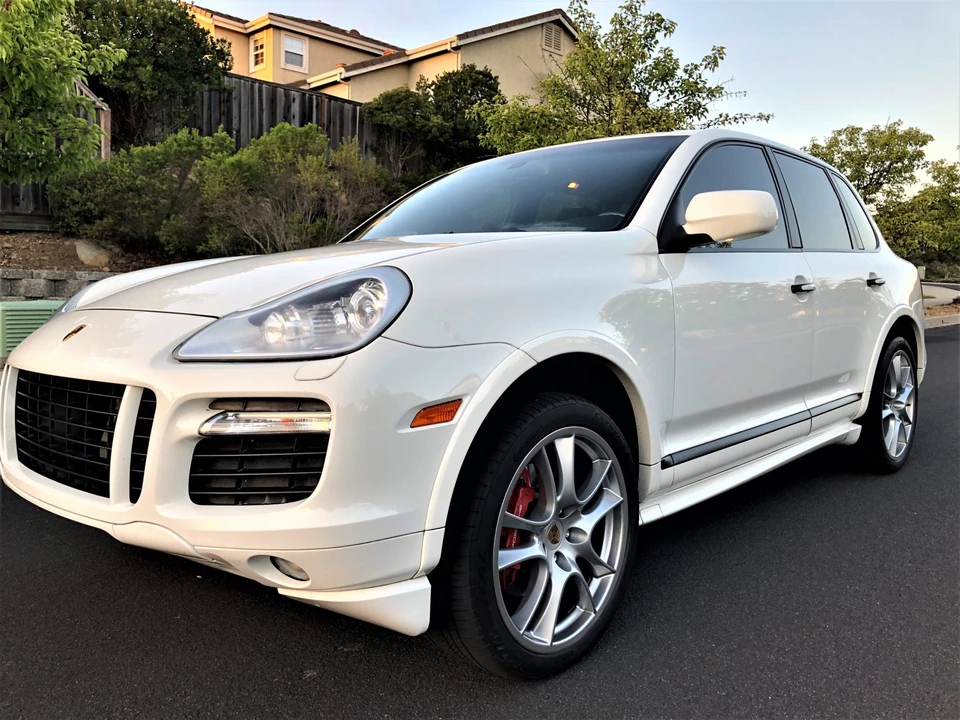 2008 Porsche 955/957 Cayenne GTS - Image 2 of 31