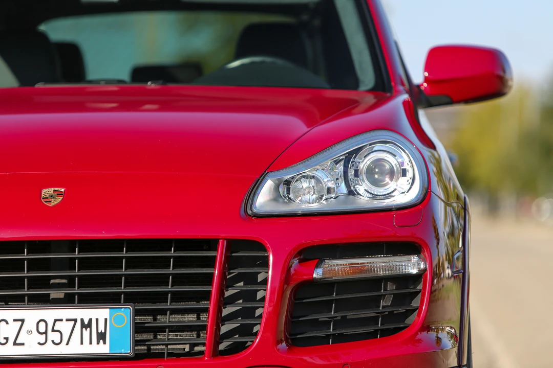 2008 Porsche 955/957 Cayenne GTS - Image 10 of 31