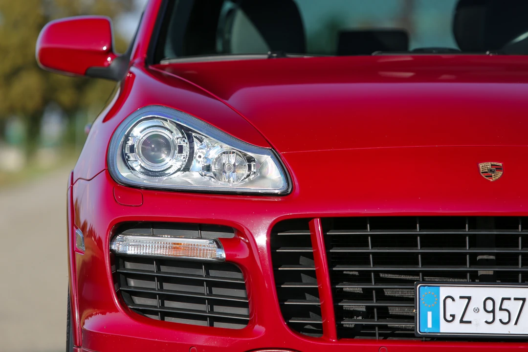 2008 Porsche 955/957 Cayenne GTS - Image 11 of 31