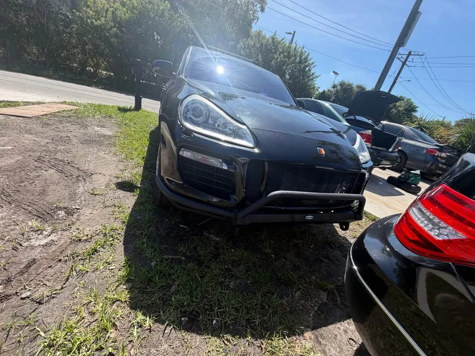 2008 Porsche 955/957 Cayenne GTS - Image 2 of 14