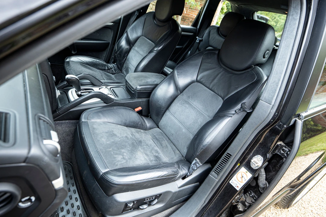 2008 Porsche 955/957 Cayenne GTS - Image 9 of 17