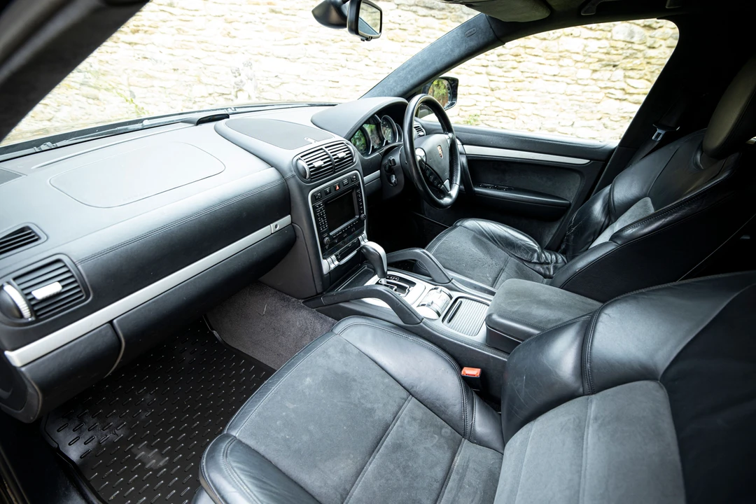 2008 Porsche 955/957 Cayenne GTS - Image 11 of 17