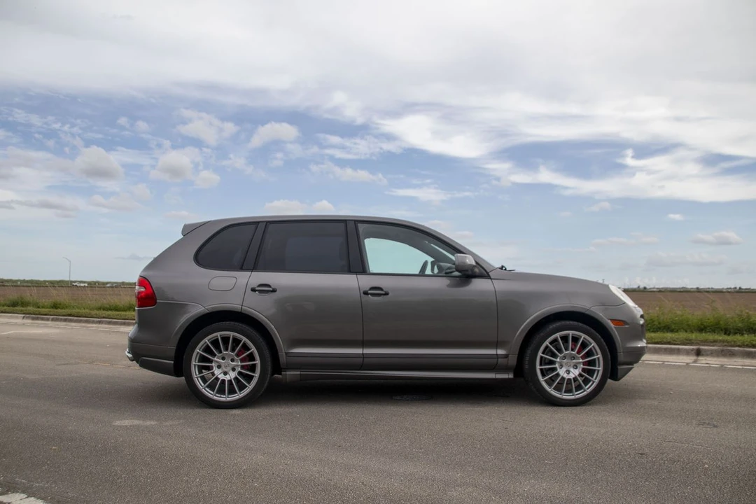 2008 Porsche 955/957 Cayenne GTS - Image 28 of 31