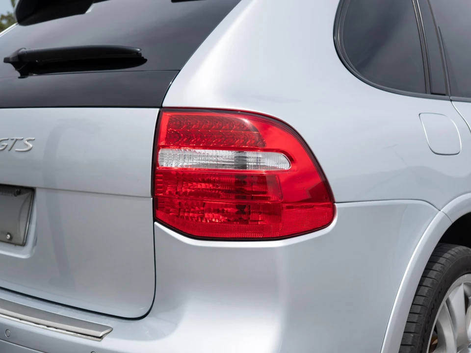2008 Porsche 955/957 Cayenne GTS - Image 16 of 31