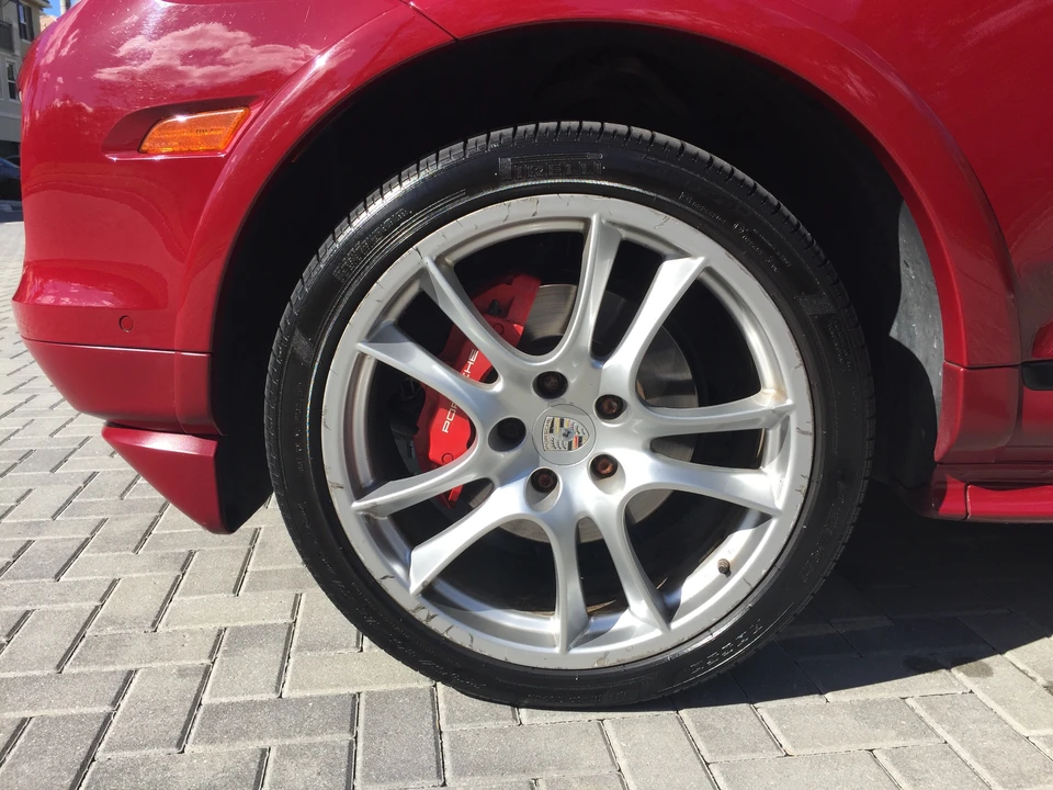 2008 Porsche 955/957 Cayenne GTS - Image 13 of 31