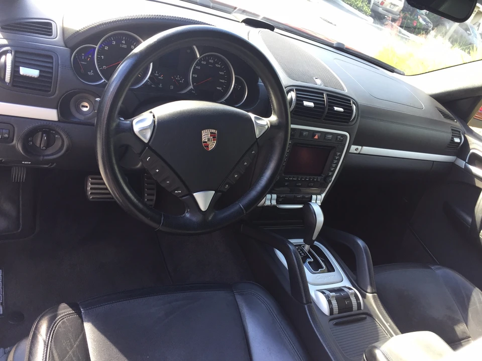 2008 Porsche 955/957 Cayenne GTS - Image 30 of 31