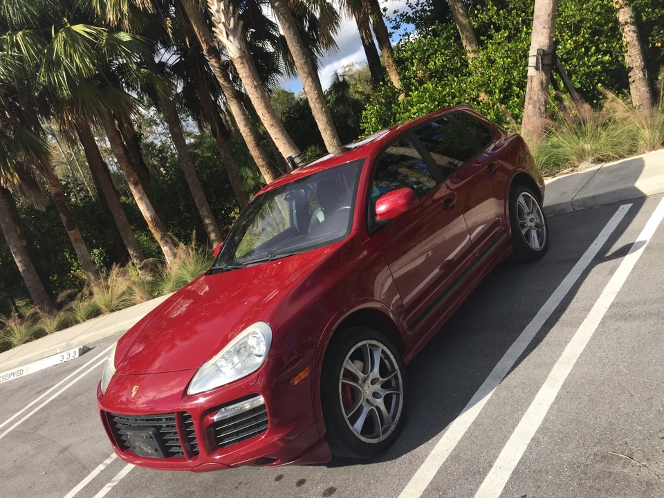 2008 Porsche 955/957 Cayenne GTS - Image 2 of 31