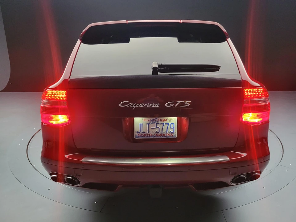 2008 Porsche 955/957 Cayenne GTS - Image 9 of 31