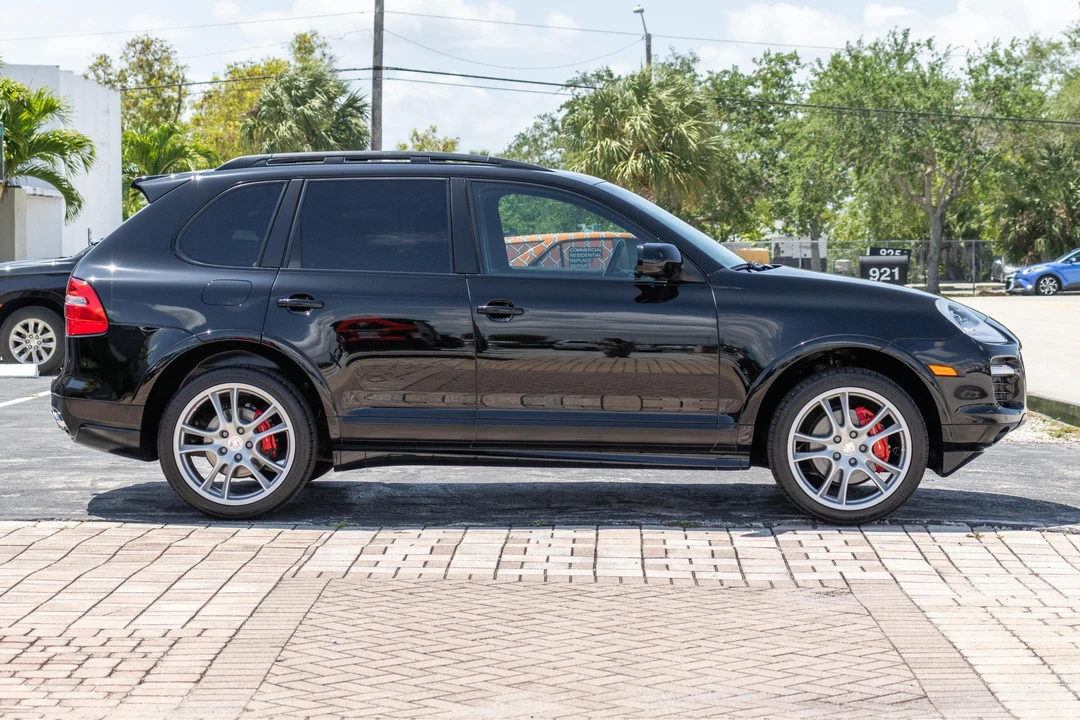 2008 Porsche 955/957 Cayenne GTS - Image 10 of 31