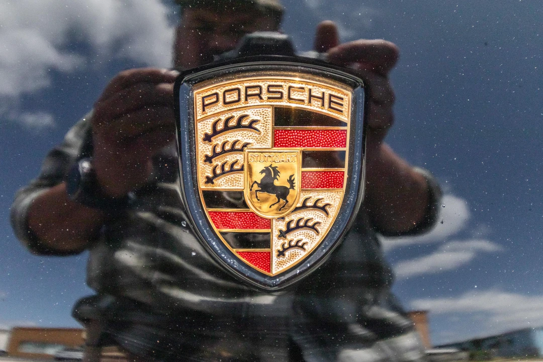 2008 Porsche 955/957 Cayenne GTS - Image 14 of 31