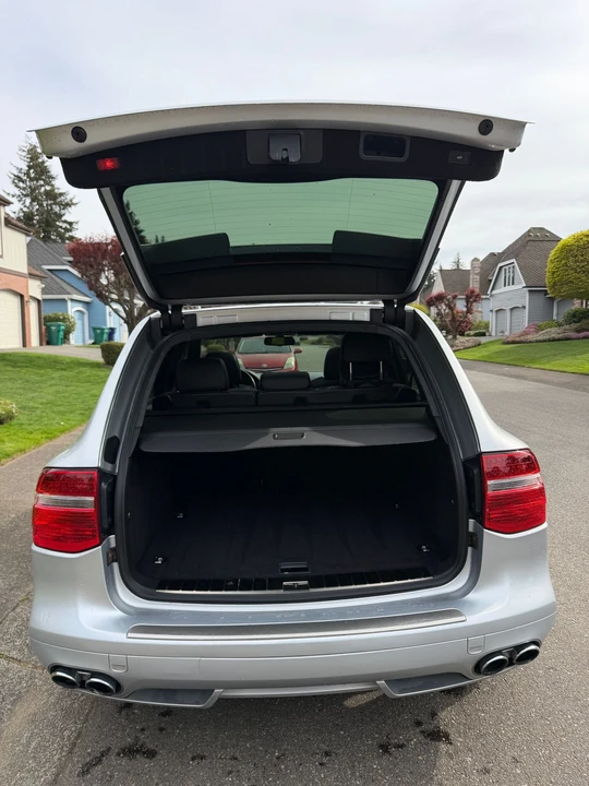 2008 Porsche 955/957 Cayenne GTS - Image 11 of 17