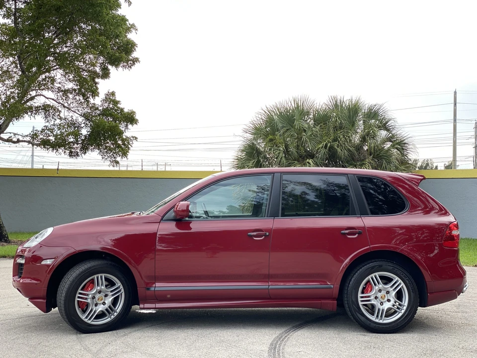2008 Porsche 955/957 Cayenne GTS - Image 13 of 31