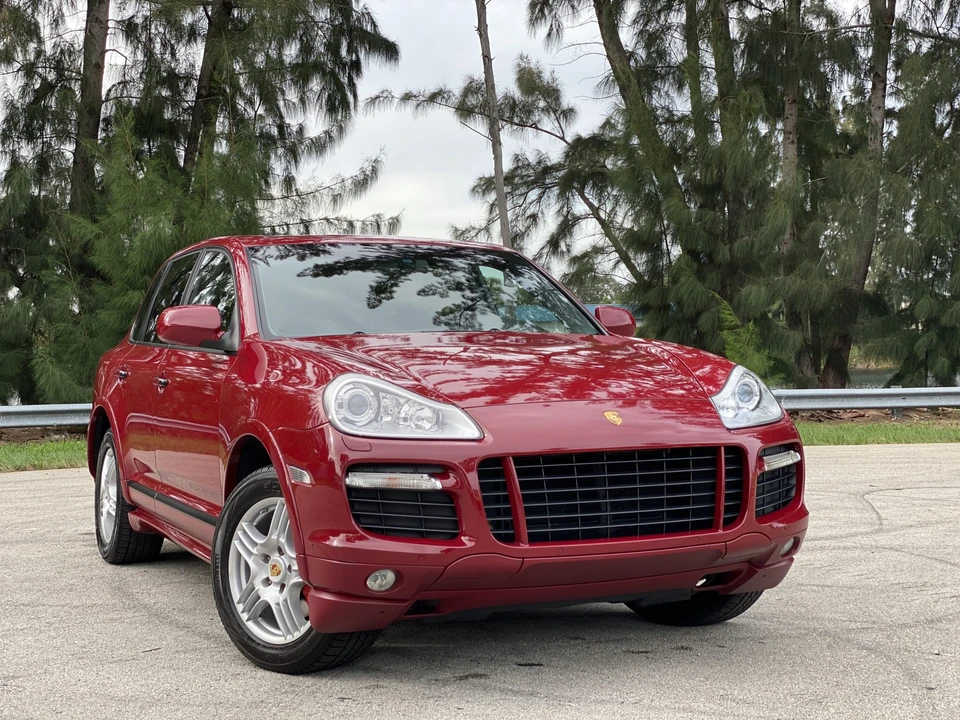 2008 Porsche 955/957 Cayenne GTS - Image 2 of 31