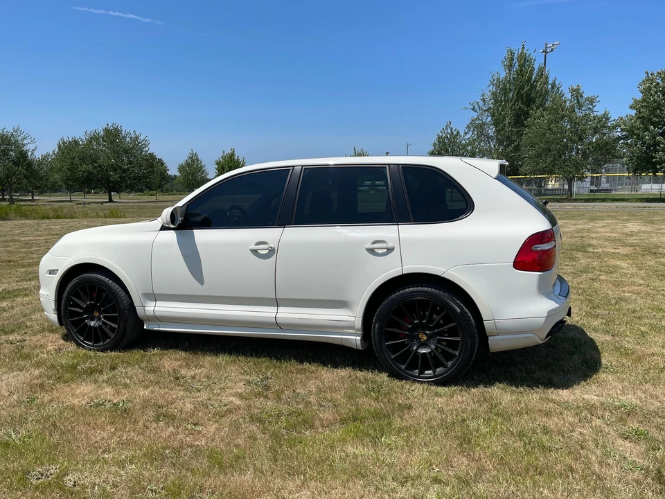 2008 Porsche 955/957 Cayenne GTS - Image 25 of 31