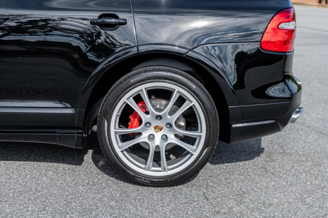 2008 Porsche 955/957 Cayenne GTS - Image 27 of 31